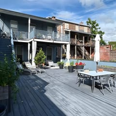 Warren St Apt with Sunny Terrace