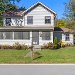 Charming Copake Falls House