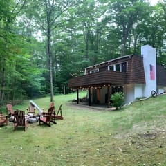 The Mushroom House of Manchester Vermont