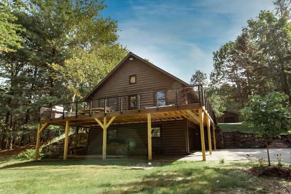 The Copake Cabin - A rustic-modern retreat. - Image 1