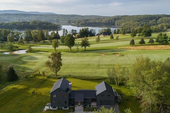 Lux 6BR Modern Farmhouse •Swim •Hike•Copake Lake